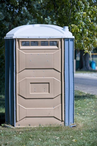 Porta potty delivery and setup in Middleburg, FL