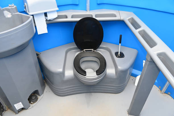 Portable Toilet Options We Offer in Middleburg, FL